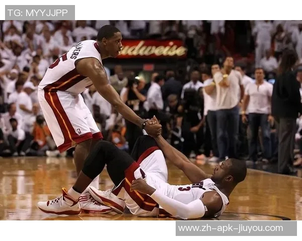 太阳与热火的巅峰对决谁能在季后赛中脱颖而出争夺总冠军荣耀